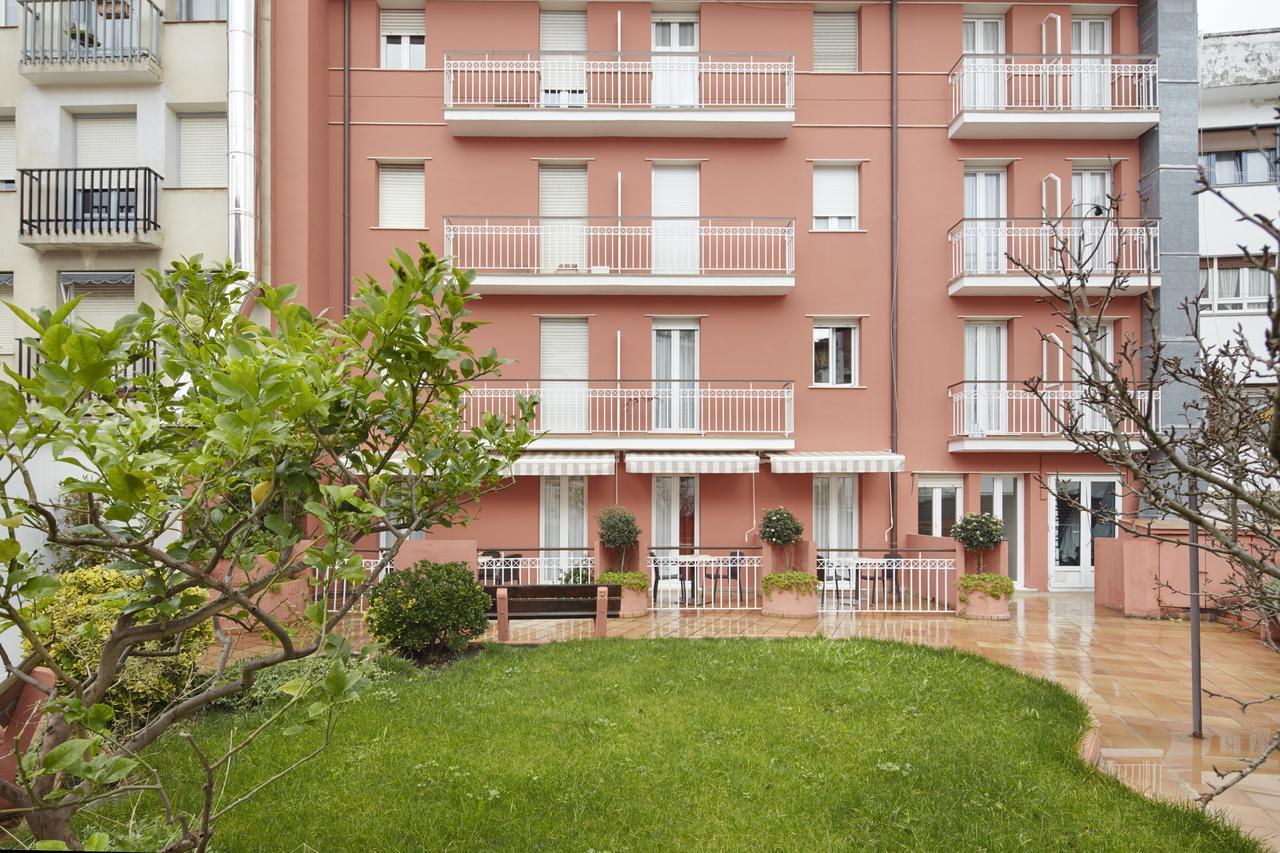 Pension Txiki Polit Zarautz Exterior photo